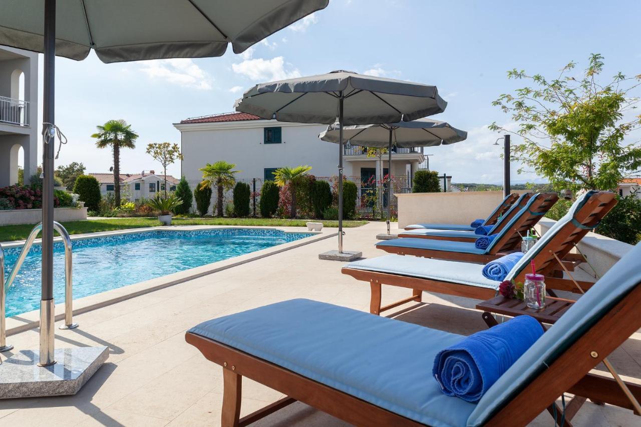 Deluxe Apartments Vila Carissa 말린스카 외부 사진
