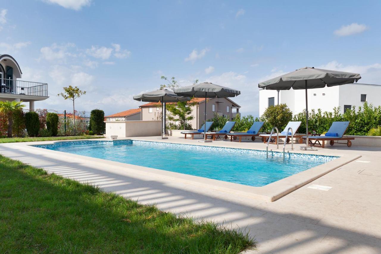 Deluxe Apartments Vila Carissa 말린스카 외부 사진